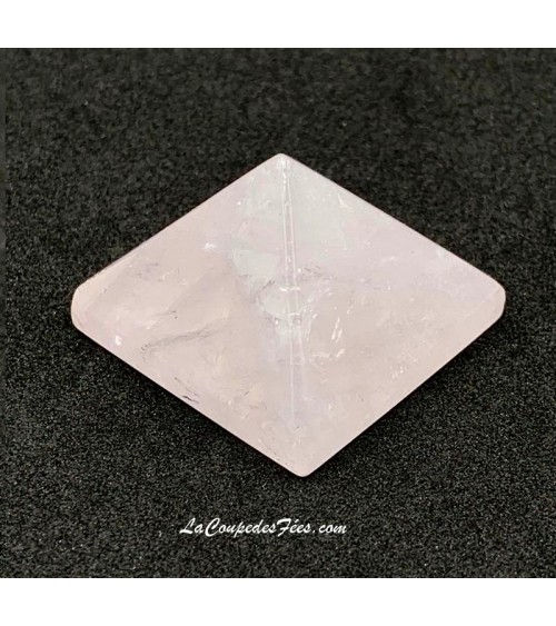 Pyramide en Quartz Rose - 3 cm - Qualité A