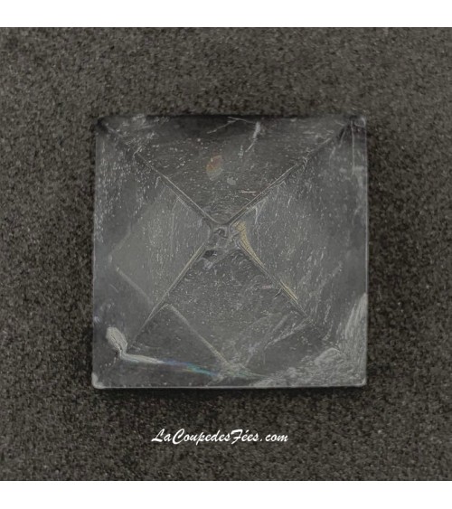 Pyramide Cristal de roche (3 cm)