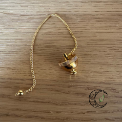 Pendule Bastet Doré – Outil de Divination et de Protection