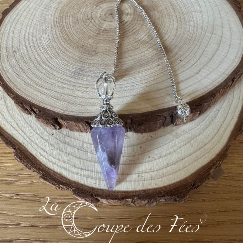 Pendule Améthyste à Facettes & Métal – Élégance & Intuition
