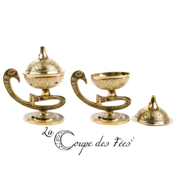 Encensoir en Laiton Ciselé – Forme Lampe d’Aladin