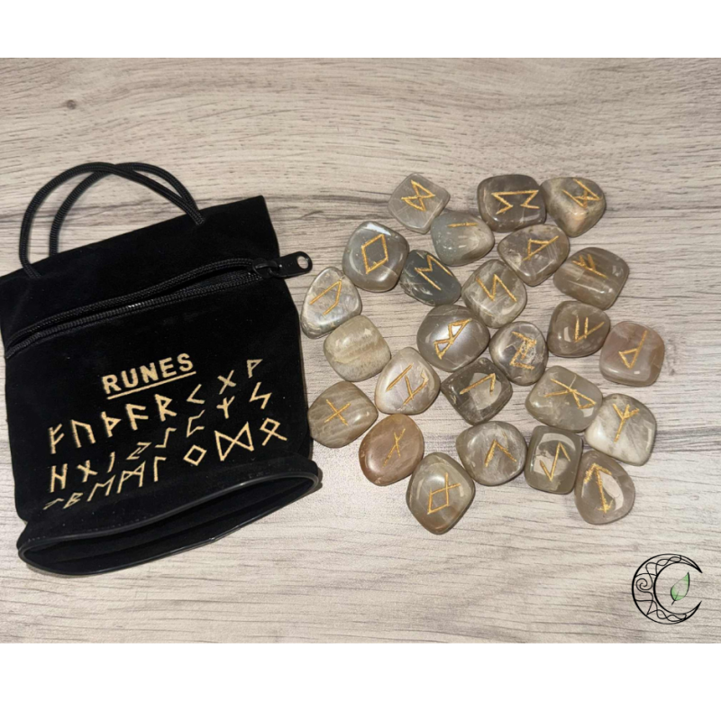 Runes en Pierre de Lune Grise – Lithothérapie et Divination